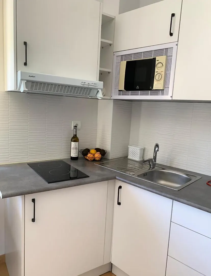 Apartaestudio Villanueva Del Trabuco 0*,